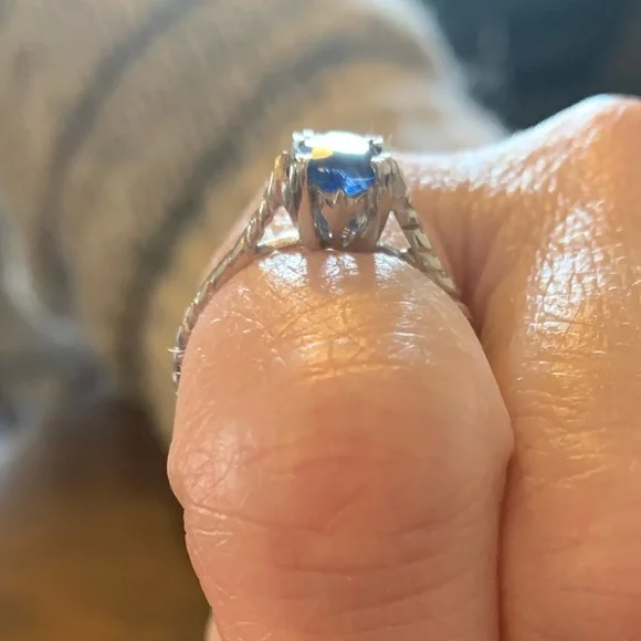 Oval Natural Iolite Oval Solitaire Ring Sterling silver 925 Sz 9 and Sz 11 - Picture 7 of 9